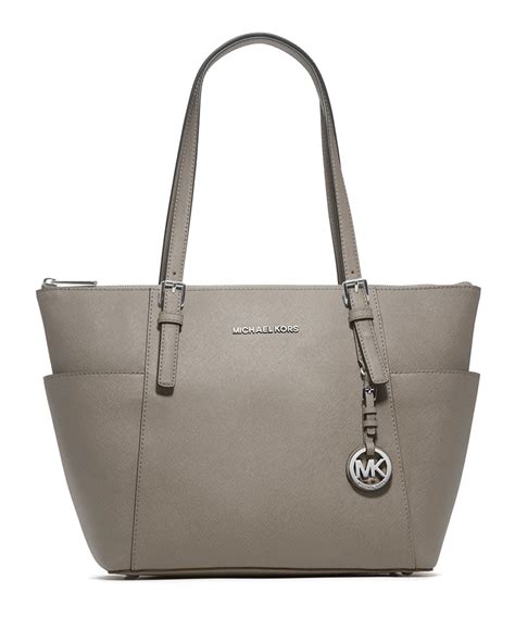 michael kors jet set tote pearl grey blog review|Michael Kors jet set large.